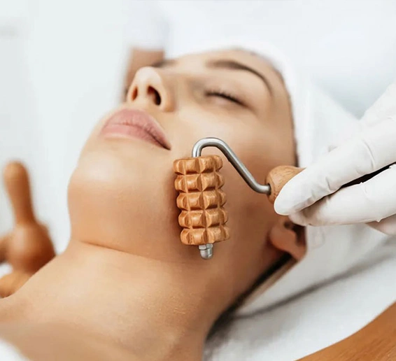 Maderoterapia tváre